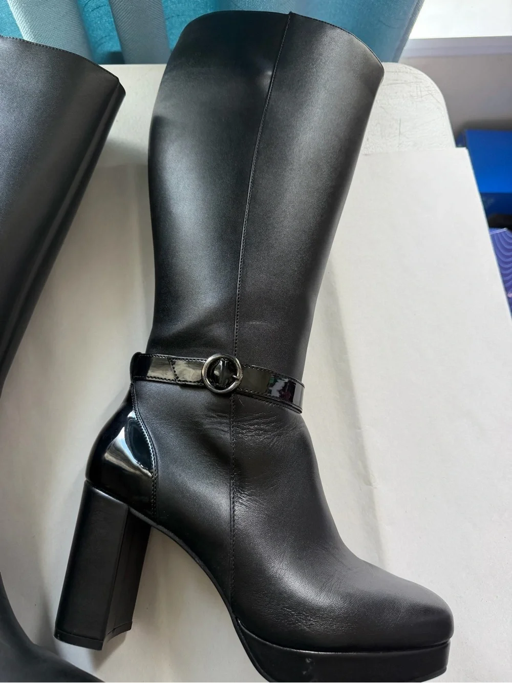Classic Black Knee-High Women's Boots